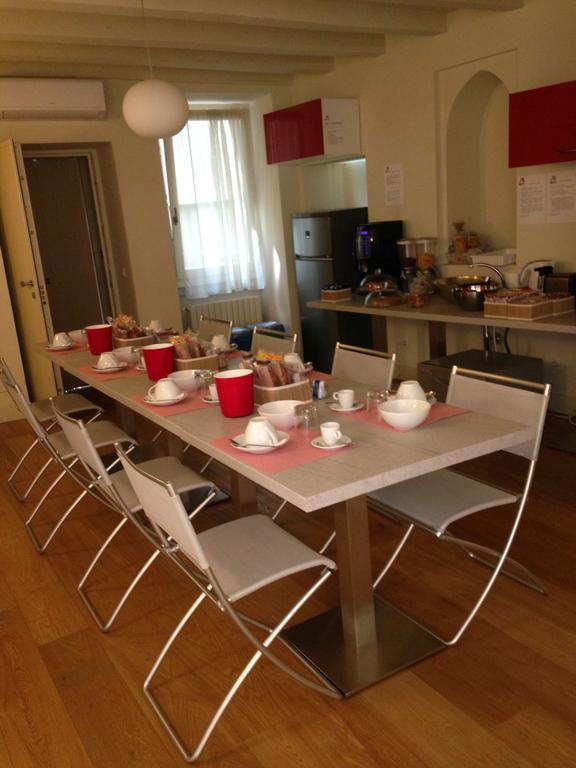 Dietro L'Angolo Hotel Brescia Eksteriør billede